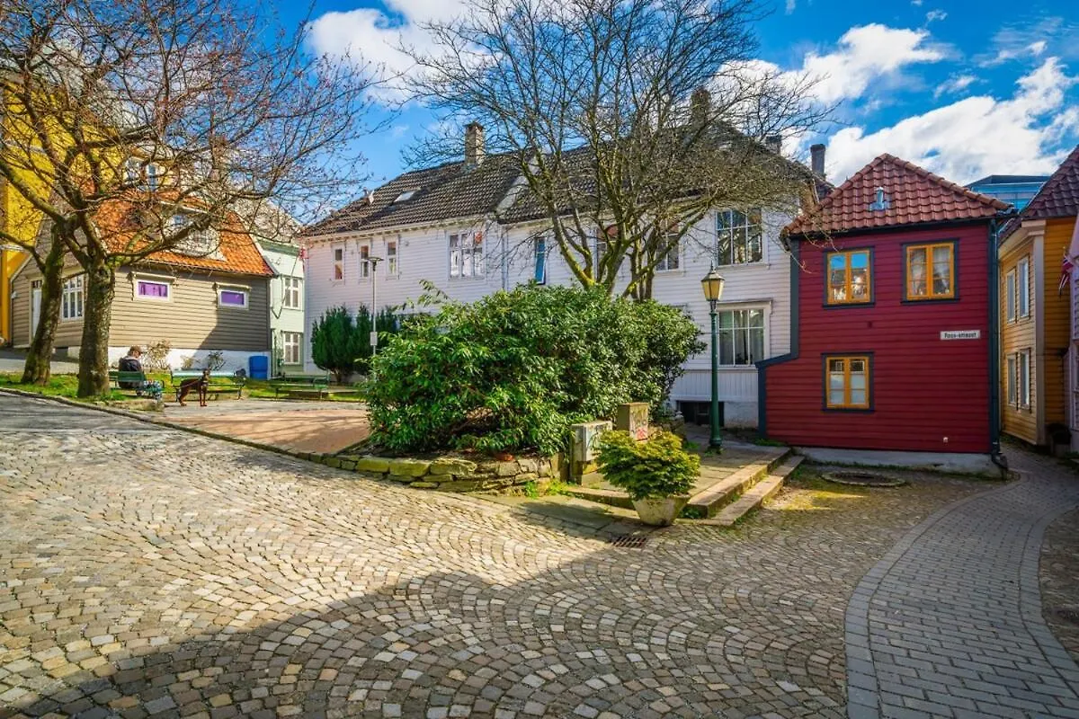 Bergen Style Apt I Cozy Street I Easy Check In 아파트